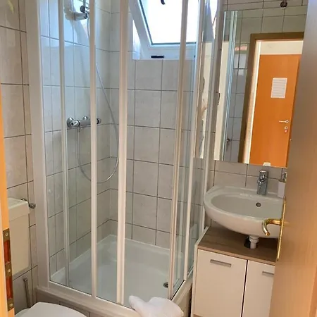 Aparthotel Knez *
