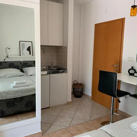 Aparthotel Knez